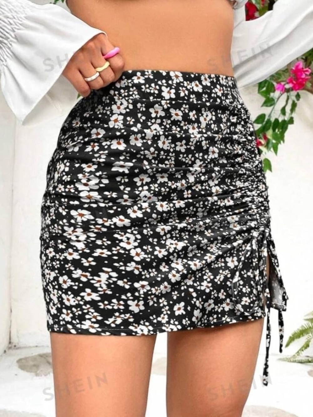 Shein High Rise Floral Skirt size Large - Picture 1 of 5
